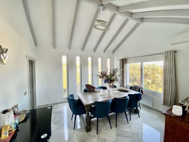 5 sypialnia Willa na sprzedaż w Calahonda, Mijas z basenem - 1 060 000 € (Ref: 9959808)