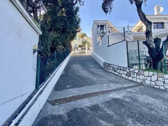 5 sypialnia Willa na sprzedaż w Calahonda, Mijas z basenem - 1 060 000 € (Ref: 9959808)