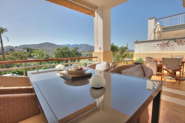 3 soveværelse Byhus til salg i Mijas Costa, Mijas med swimmingpool garage - € 630.000 (Ref: 9966682)