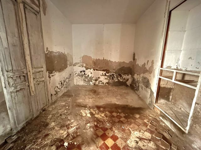 5 Zimmer Haus zu verkaufen in Pedreguer - 149.000 € (Ref: 9484129)