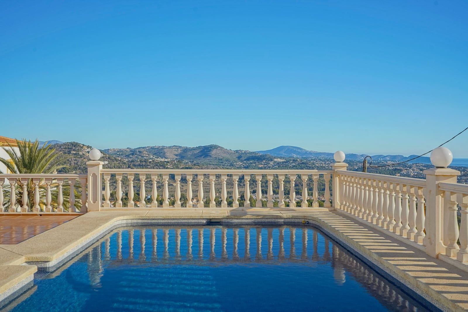 4 soverom Villa til salgs i Calpe / Calp med garasje - € 716 000 (Ref: 9484137)