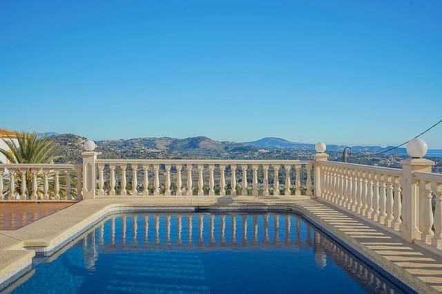 4 soverom Villa til salgs i Canuta, Calpe / Calp med garasje - € 716 000 (Ref: 9484137)