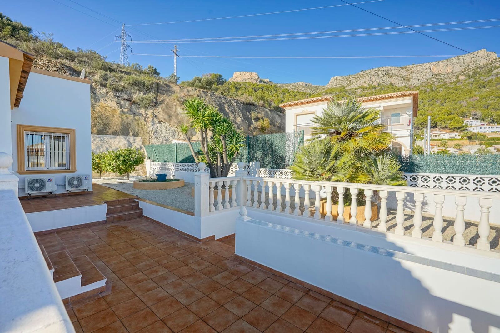 4 soverom Villa til salgs i Calpe / Calp med garasje - € 716 000 (Ref: 9484137)