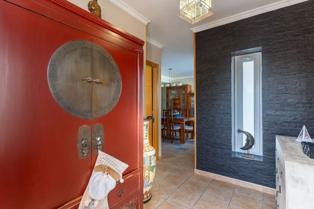 3 soveværelse Villa til salg i El Montgó, Dénia med garage - € 465.000 (Ref: 9484146)