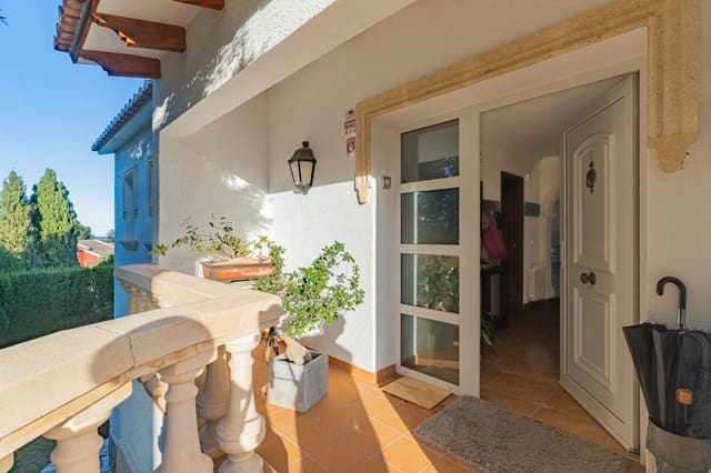 3 slaapkamer Villa te koop in El Montgó, Dénia met garage - € 799.000 (Ref: 9484148)