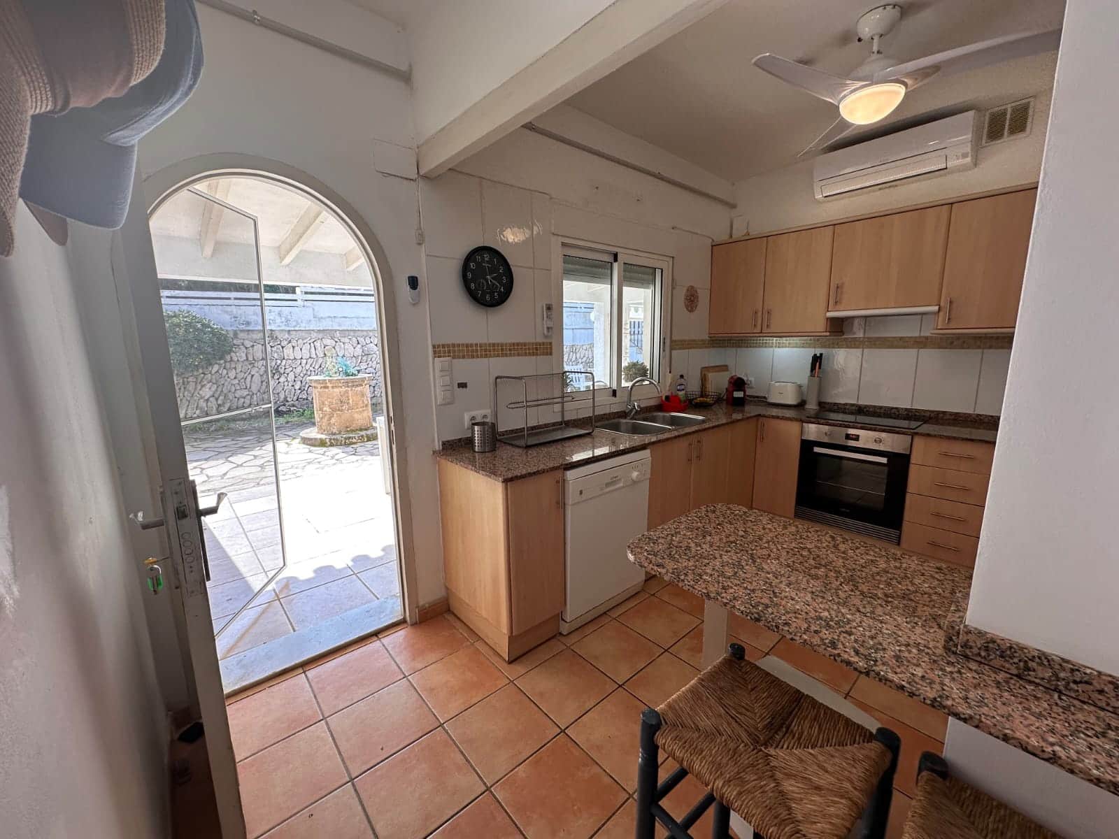 4 bedroom Villa for sale in Javea / Xabia with garage - € 599,000 (Ref: 9484156)