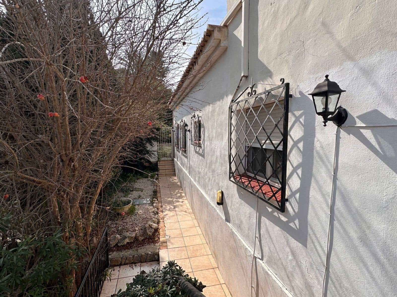 4 bedroom Villa for sale in Javea / Xabia with garage - € 599,000 (Ref: 9484156)