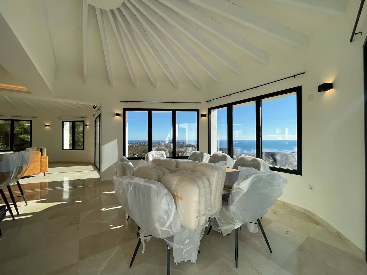 5 bedroom Villa for sale in Benitachell / Benitatxell with garage - € 1,700,000 (Ref: 9484159)