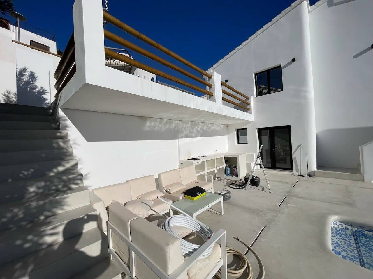 5 bedroom Villa for sale in Benitachell / Benitatxell with garage - € 1,700,000 (Ref: 9484159)