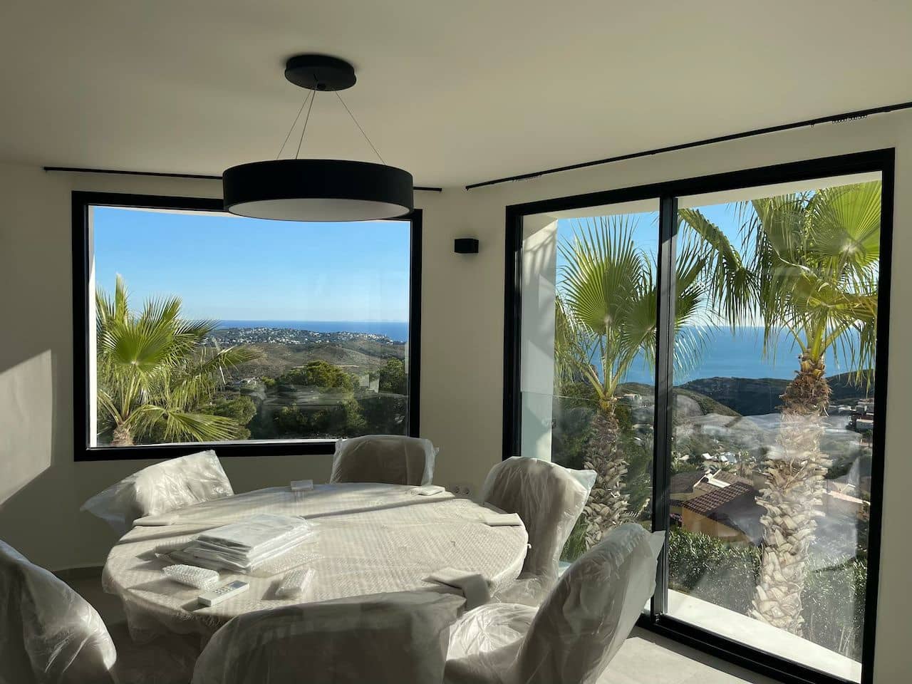 5 bedroom Villa for sale in Benitachell / Benitatxell with garage - € 1,700,000 (Ref: 9484159)