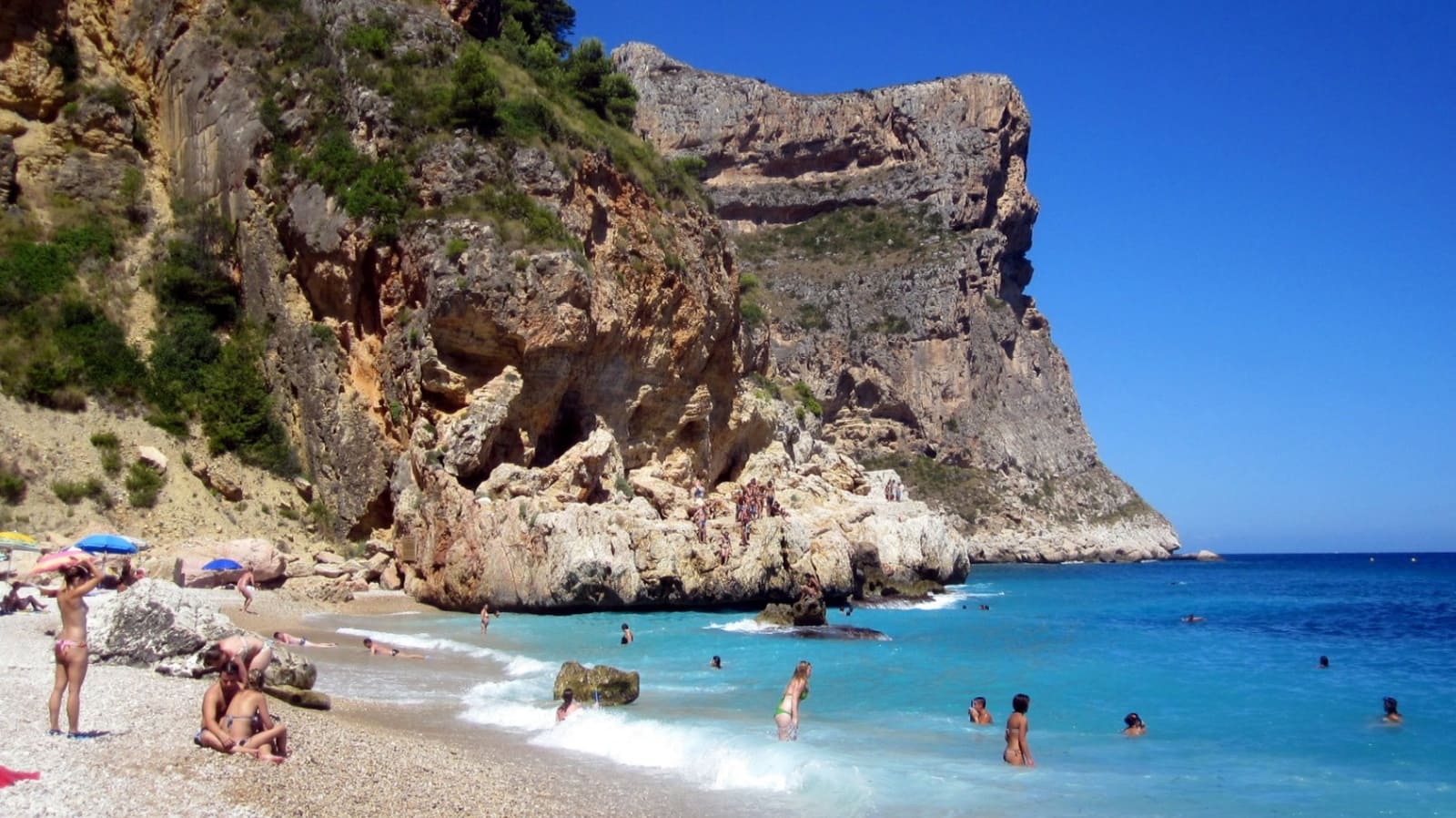 5 bedroom Villa for sale in Benitachell / Benitatxell with garage - € 1,700,000 (Ref: 9484159)