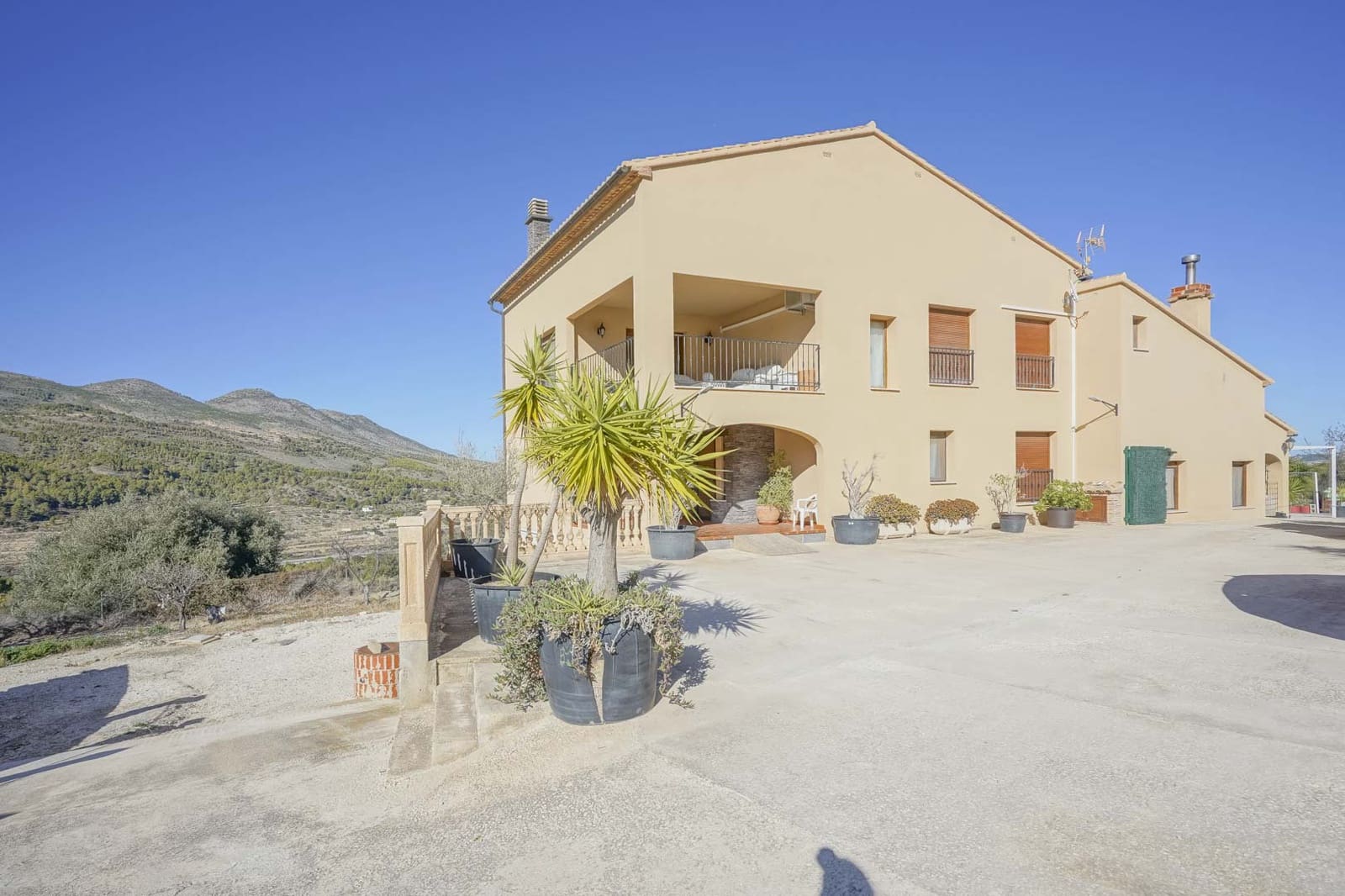 9 soveværelse Villa til salg i Benissa med garage - € 680.000 (Ref: 9484165)