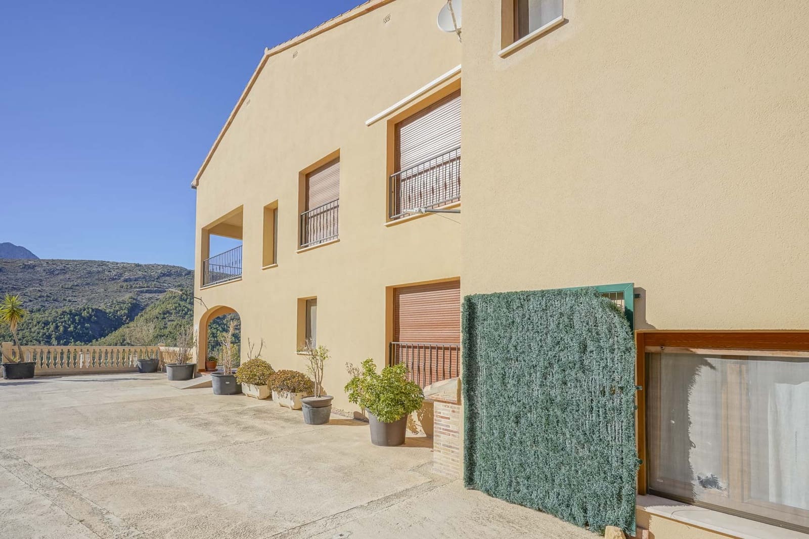 9 soveværelse Villa til salg i Benissa med garage - € 680.000 (Ref: 9484165)