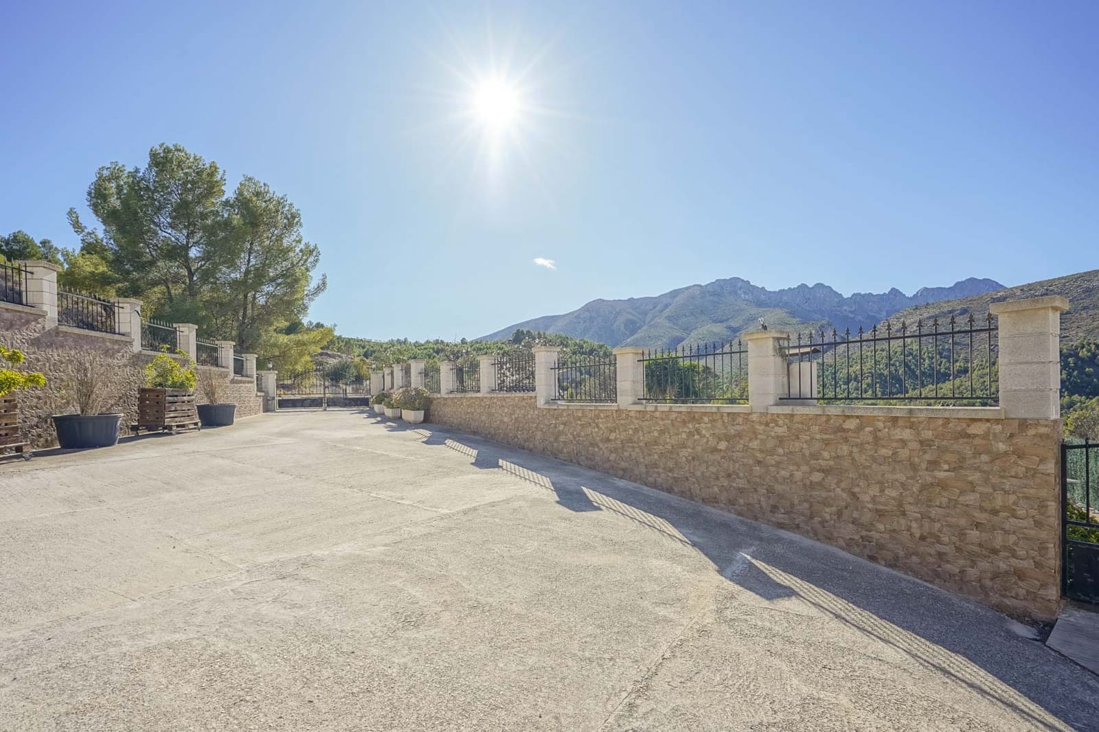 9 soveværelse Villa til salg i Benissa med garage - € 680.000 (Ref: 9484165)