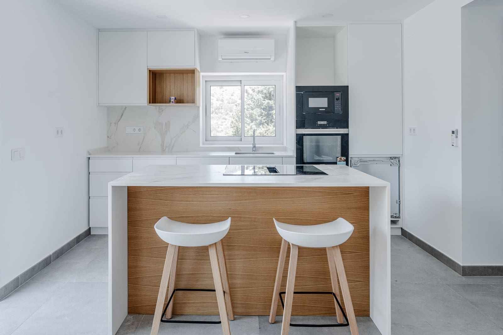 4 soverom Villa til salgs i Calpe / Calp med garasje - € 1 149 000 (Ref: 9484169)