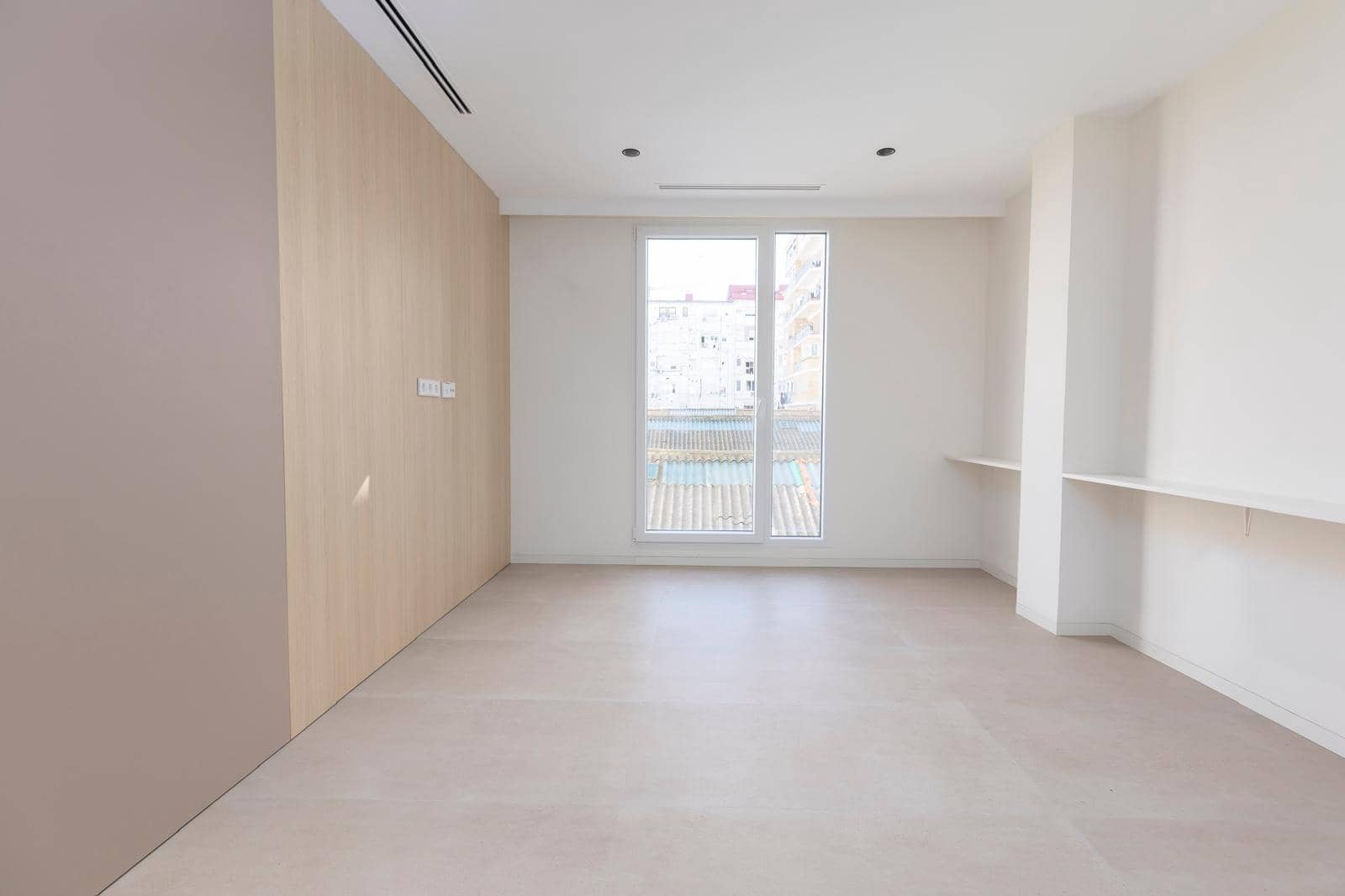 3 makuuhuone Asunto myytävänä paikassa Valencia kaupunki - 680 000 € (Ref: 9484172)