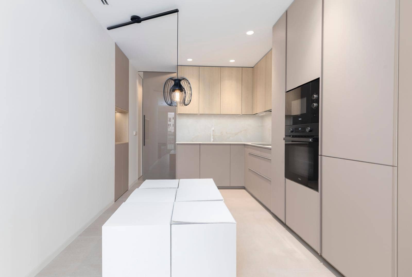 3 makuuhuone Asunto myytävänä paikassa Valencia kaupunki - 680 000 € (Ref: 9484172)