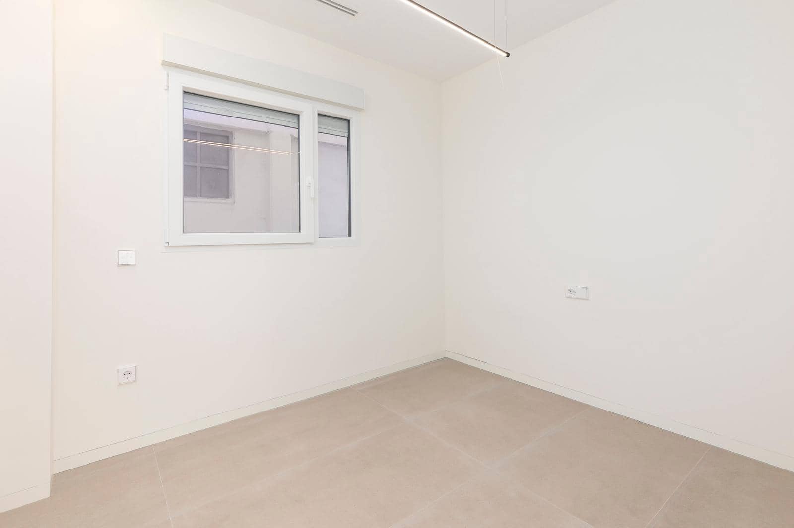 3 makuuhuone Asunto myytävänä paikassa Valencia kaupunki - 680 000 € (Ref: 9484172)