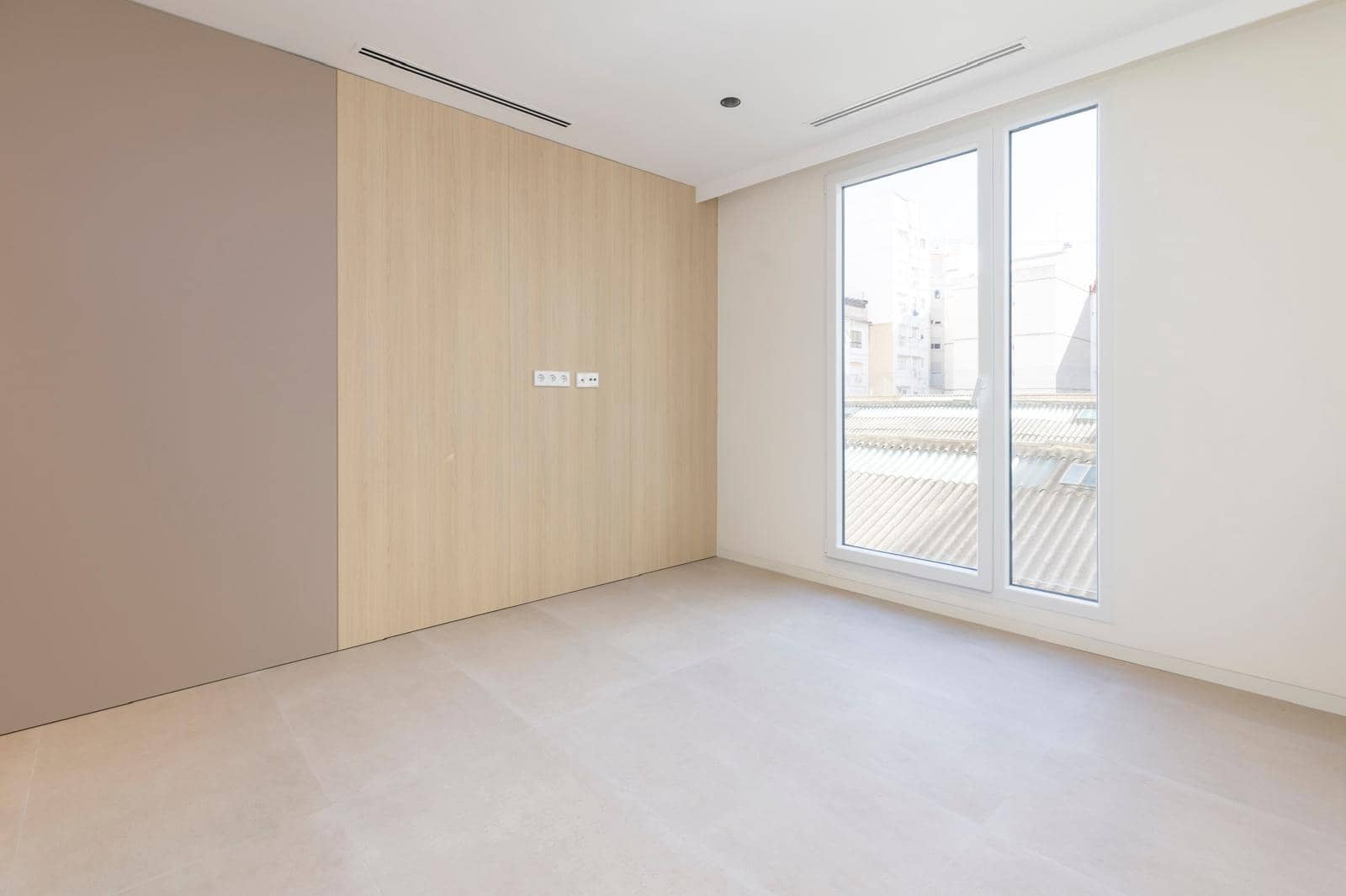 3 makuuhuone Asunto myytävänä paikassa Valencia kaupunki - 680 000 € (Ref: 9484172)