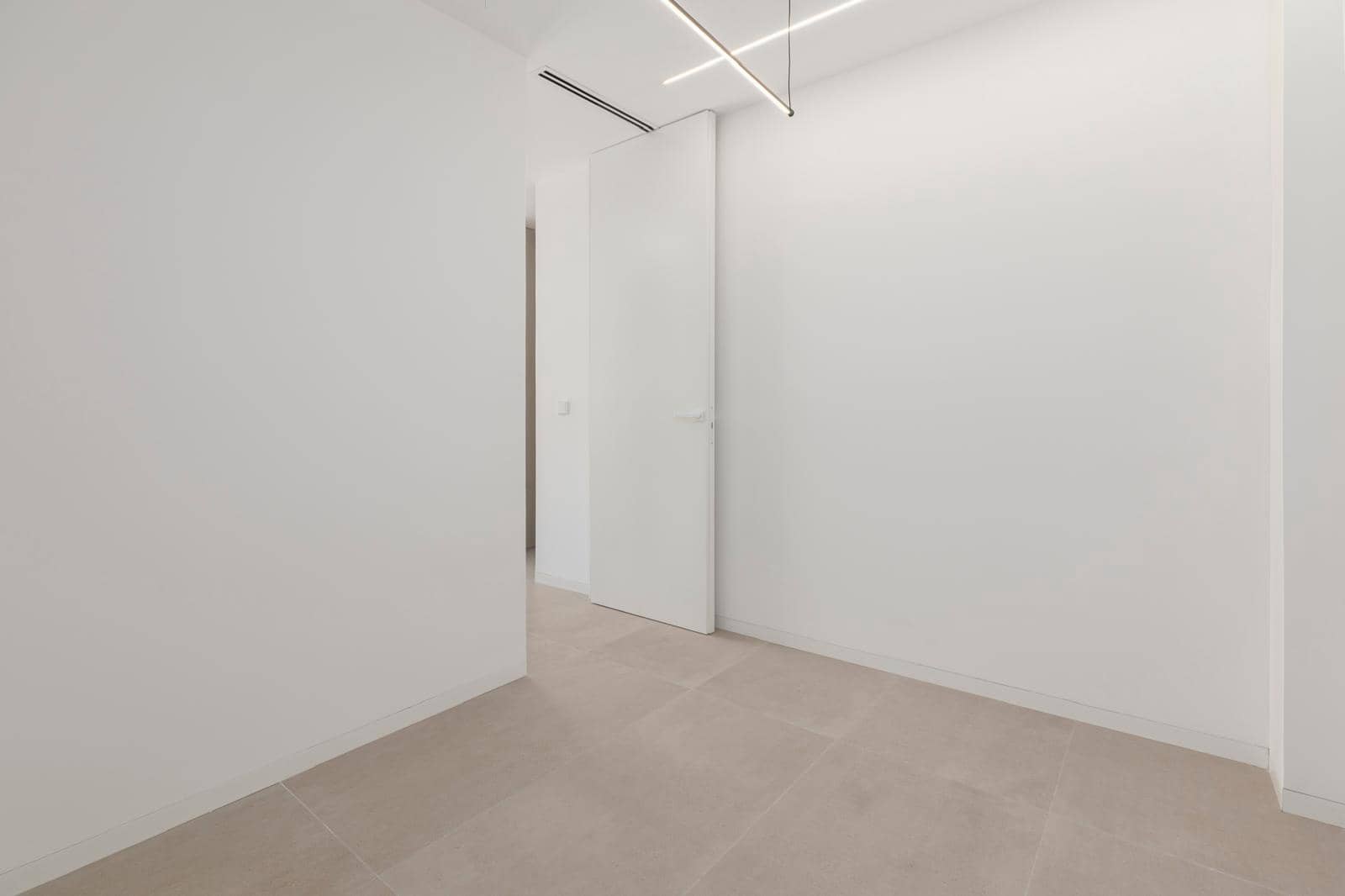 3 makuuhuone Asunto myytävänä paikassa Valencia kaupunki - 680 000 € (Ref: 9484172)