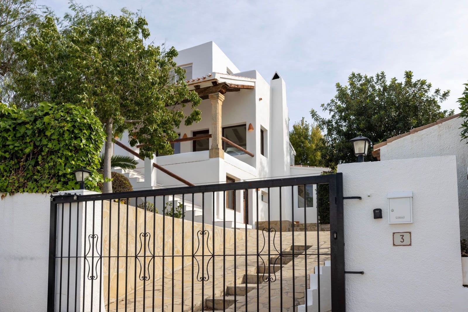 4 makuuhuone Huvila myytävänä paikassa Javea / Xabia mukana 
autotalli - 790 000 € (Ref: 9484175)