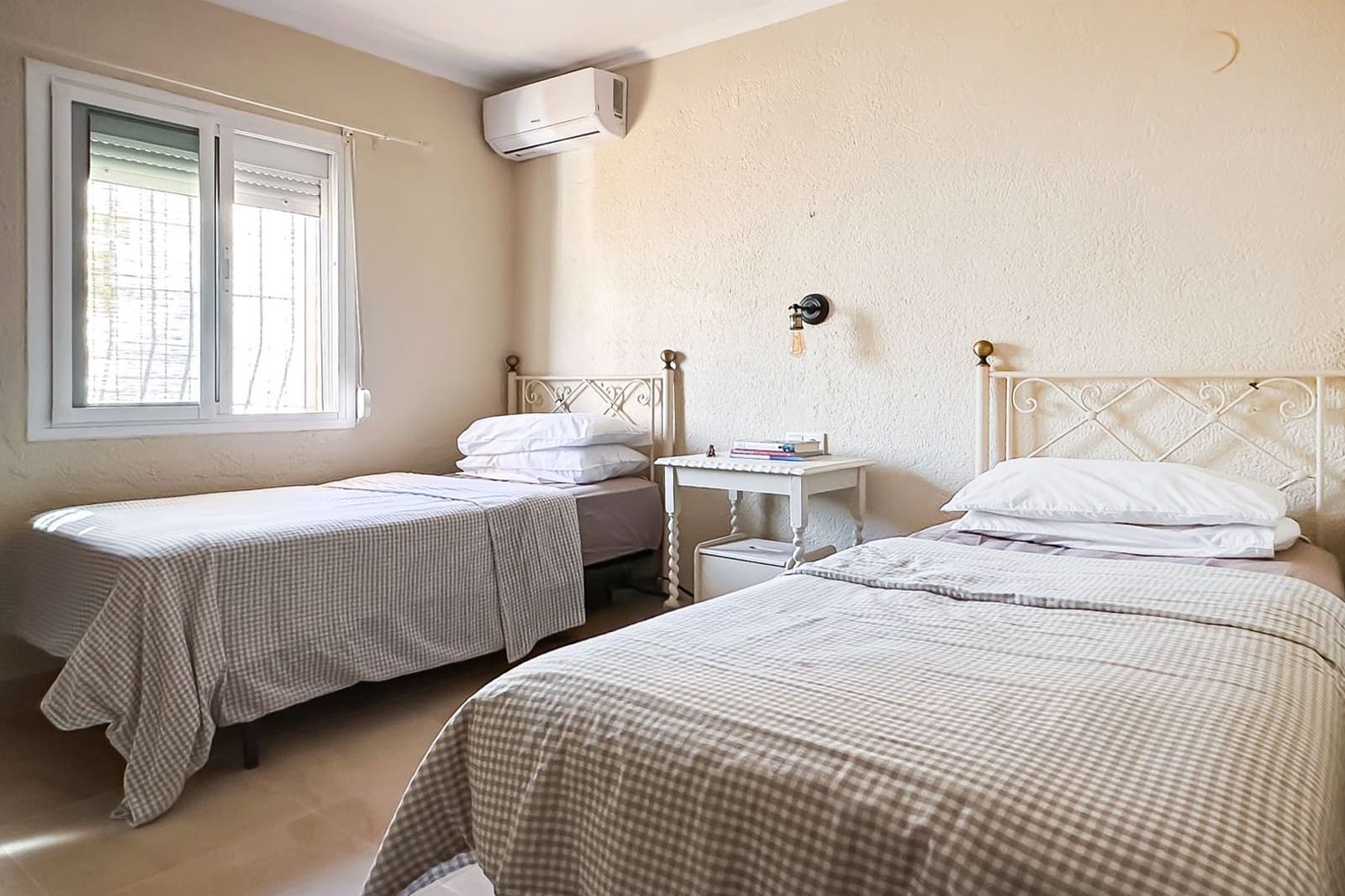 2 bedroom Apartment for sale in Teulada - € 210,000 (Ref: 9484194)