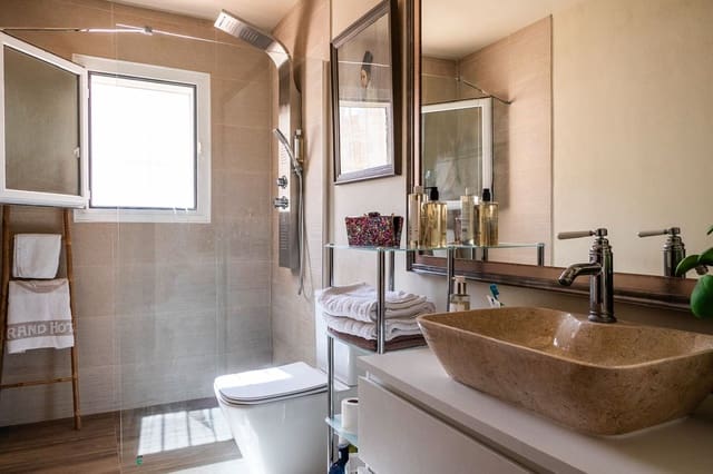 Apartamento de 2 habitaciones en Teulada Pueblo, Teulada-Moraira en venta - 210.000 € (Ref: 9484194)