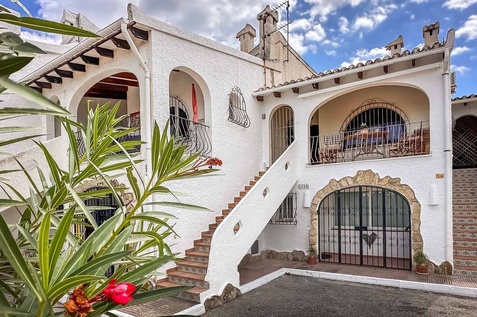 2 bedroom Apartment for sale in Teulada - € 210,000 (Ref: 9484194)