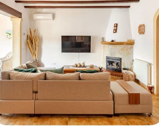 4 slaapkamer Villa te koop in Cap Martí - El Tossalet - Pinomar, Javea / Xàbia met garage - € 685.000 (Ref: 9484205)