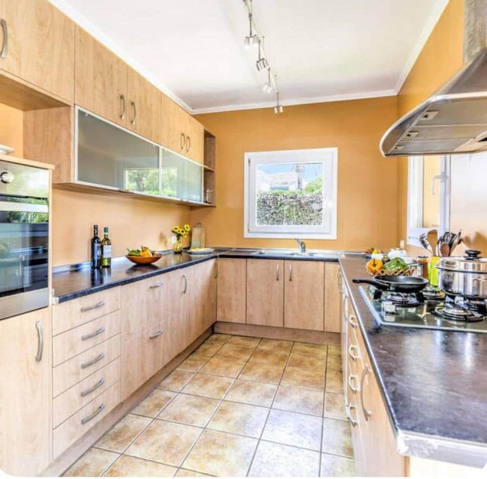 4 slaapkamer Villa te koop in Javea / Xabia met garage - € 685.000 (Ref: 9484205)