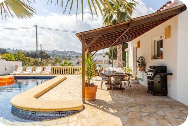 4 slaapkamer Villa te koop in Cap Martí - El Tossalet - Pinomar, Javea / Xàbia met garage - € 685.000 (Ref: 9484205)