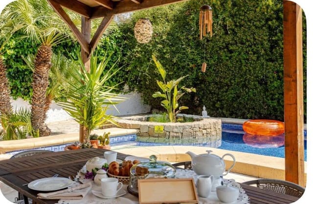 4 slaapkamer Villa te koop in Cap Martí - El Tossalet - Pinomar, Javea / Xàbia met garage - € 685.000 (Ref: 9484205)