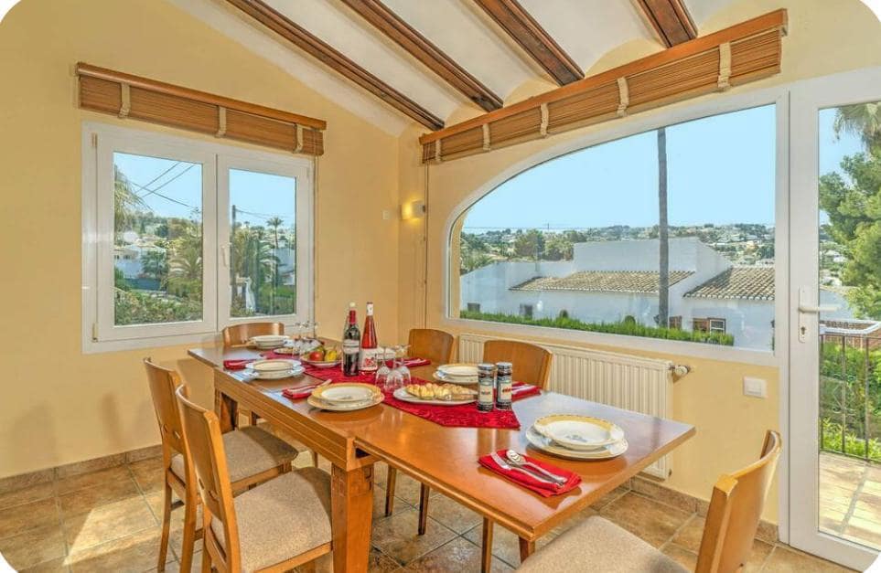 4 slaapkamer Villa te koop in Javea / Xabia met garage - € 685.000 (Ref: 9484205)