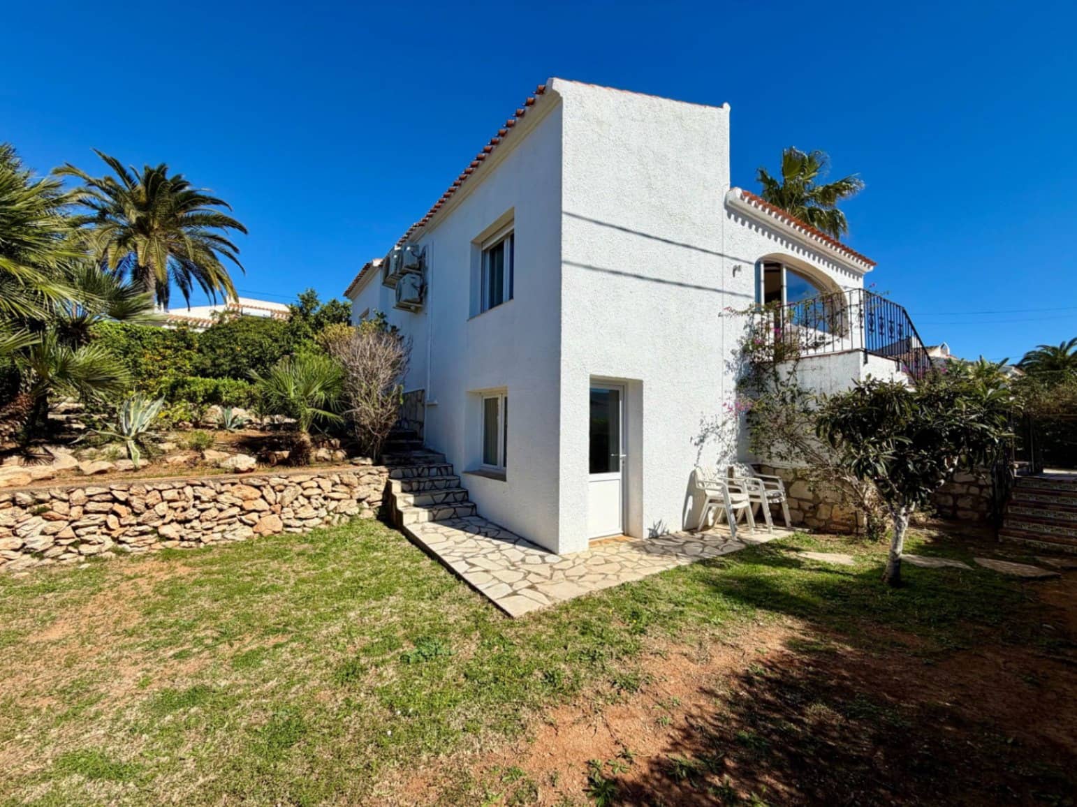 4 soveværelse Villa til salg i Javea / Xabia med swimmingpool garage - € 685.000 (Ref: 9484205)