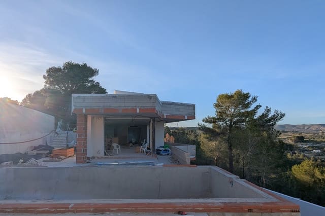 3 slaapkamer Villa te koop in Teulada Pueblo, Teulada-Moraira met garage - € 1.095.000 (Ref: 9484217)