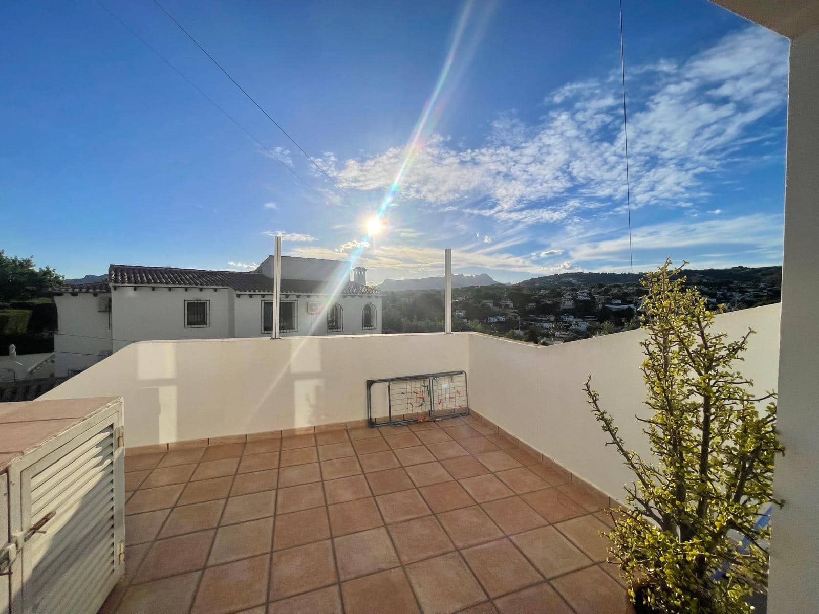 5 soveværelse Erhverv til leje i Moraira med garage - € 5.000 (Ref: 9484224)