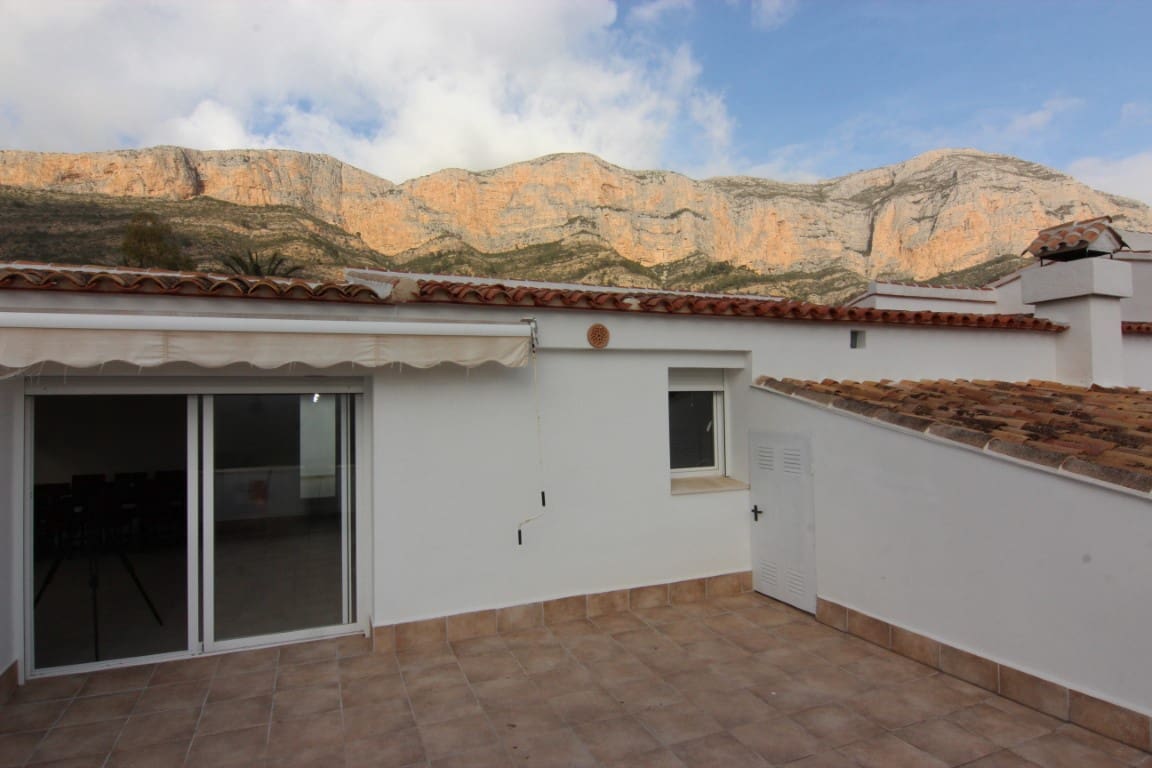 5 soveværelse Erhverv til salg i Javea / Xabia med garage - € 2.200.000 (Ref: 9484226)