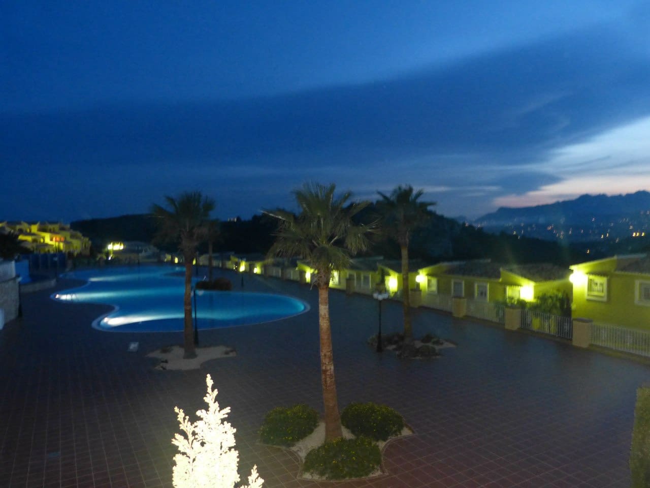 2 bedroom Apartment for sale in Benitachell / Benitatxell with garage - € 190,000 (Ref: 9484228)