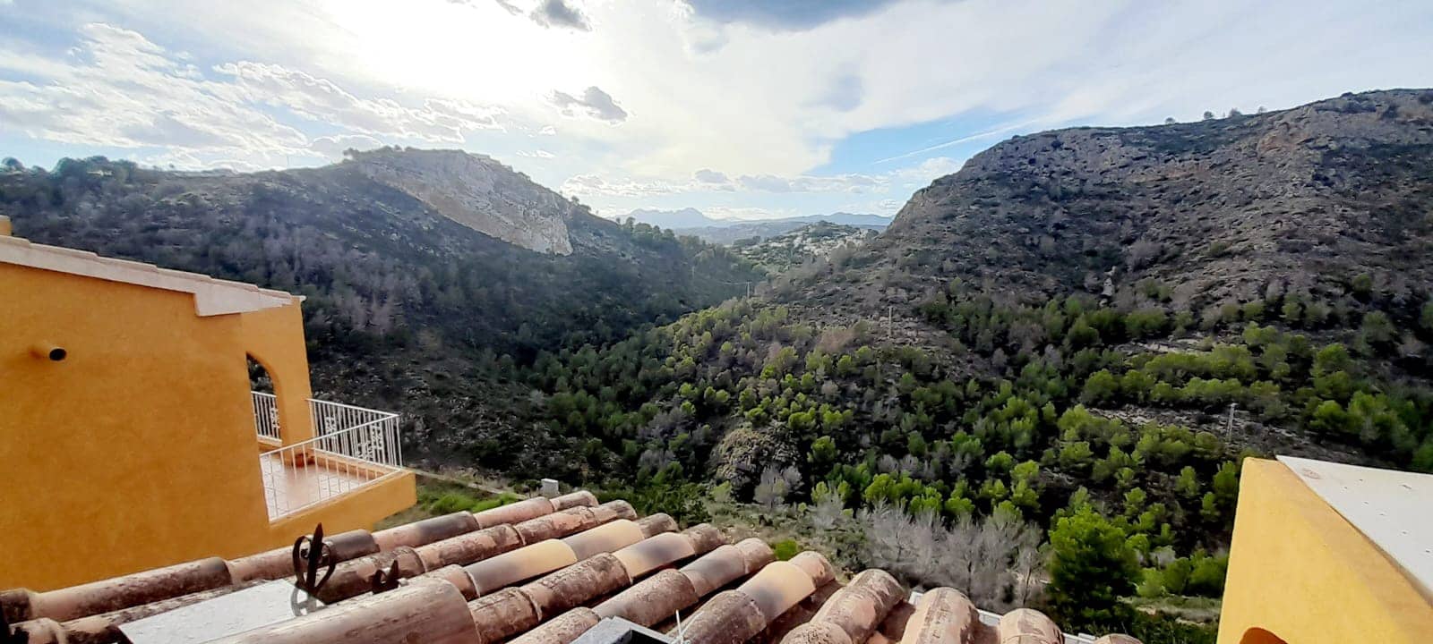 2 bedroom Apartment for sale in Benitachell / Benitatxell with garage - € 190,000 (Ref: 9484228)