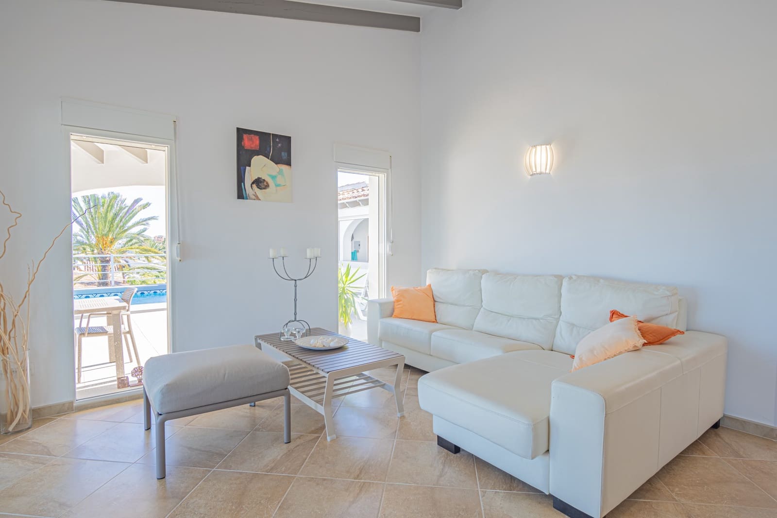 5 bedroom Villa for sale in Pego with garage - € 895,000 (Ref: 9484229)