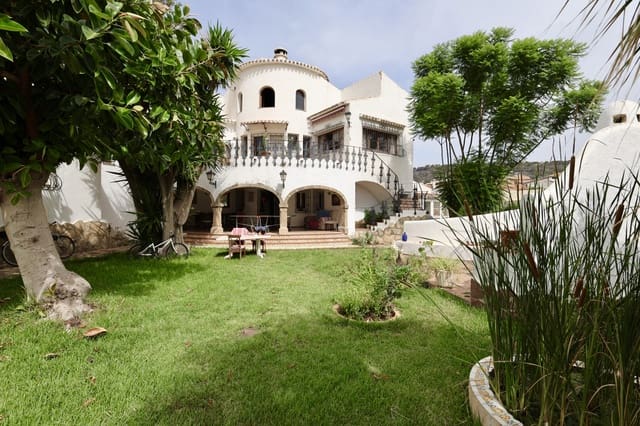 7 soveværelse Villa til salg i Centro ciudad, Javea / Xàbia - € 850.000 (Ref: 9484236)