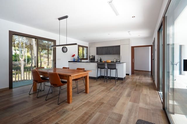 3 slaapkamer Villa te koop in Cap Martí - El Tossalet - Pinomar, Javea / Xàbia met garage - € 1.790.000 (Ref: 9484238)