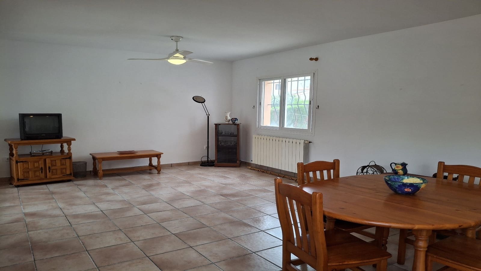 2 bedroom Villa for sale in Benitachell / Benitatxell with garage - € 299,000 (Ref: 9484240)
