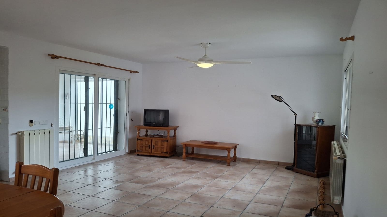 2 bedroom Villa for sale in Benitachell / Benitatxell with garage - € 299,000 (Ref: 9484240)
