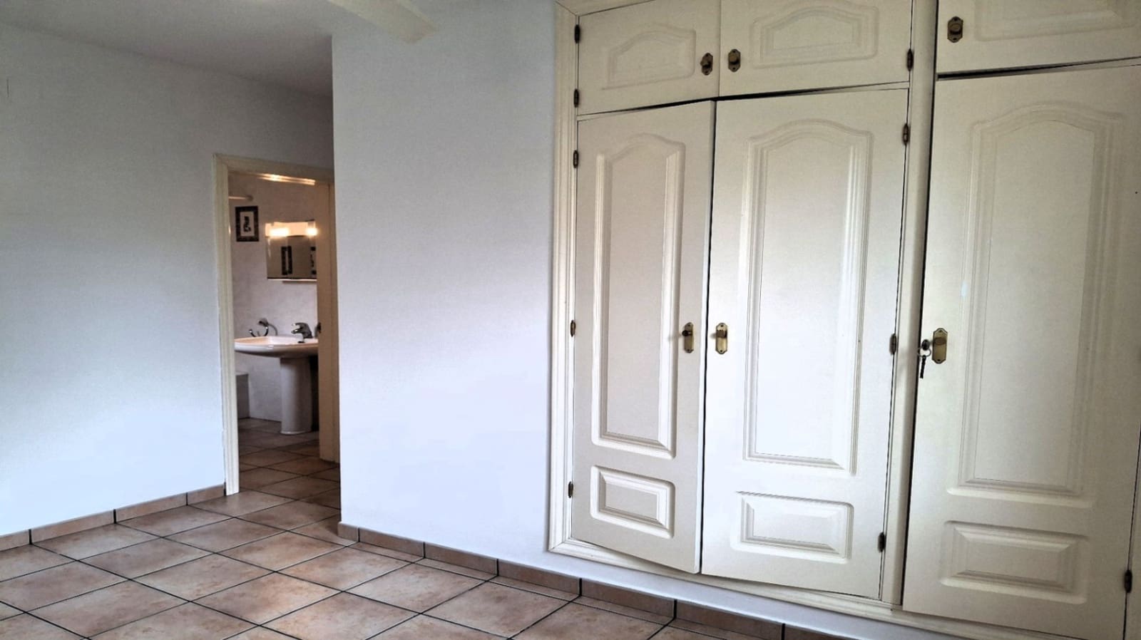 2 bedroom Villa for sale in Benitachell / Benitatxell with garage - € 299,000 (Ref: 9484240)