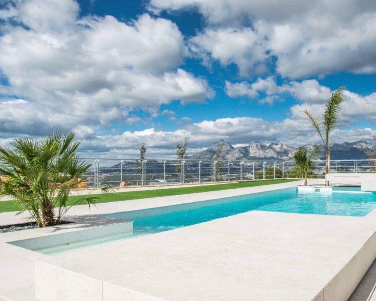 3 quarto Moradia para venda em Altea com garagem - 2 200 000 € (Ref: 9484241)