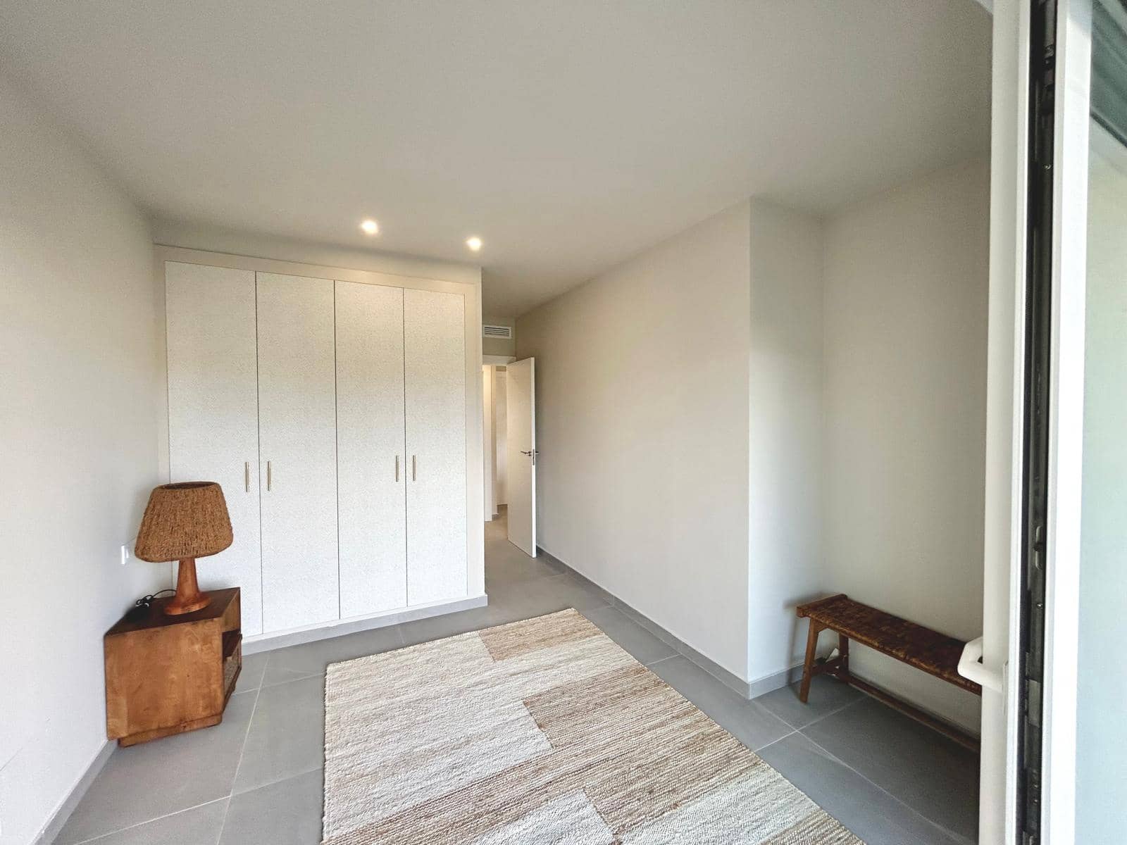 2 bedroom Apartment for sale in Denia with garage - € 381,150 (Ref: 9484251)