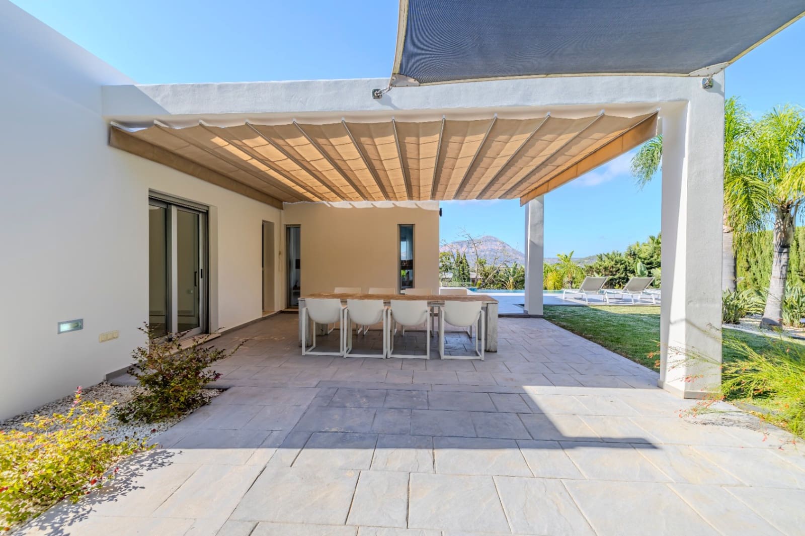 5 slaapkamer Villa te koop in Javea / Xabia met garage - € 1.695.000 (Ref: 9484254)