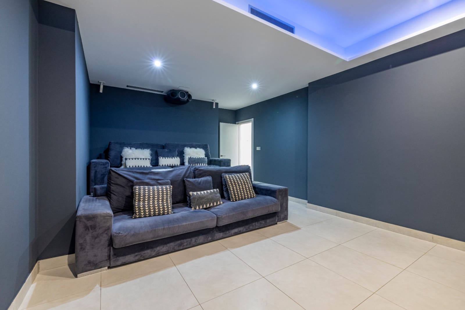 5 slaapkamer Villa te koop in Javea / Xabia met garage - € 1.695.000 (Ref: 9484254)