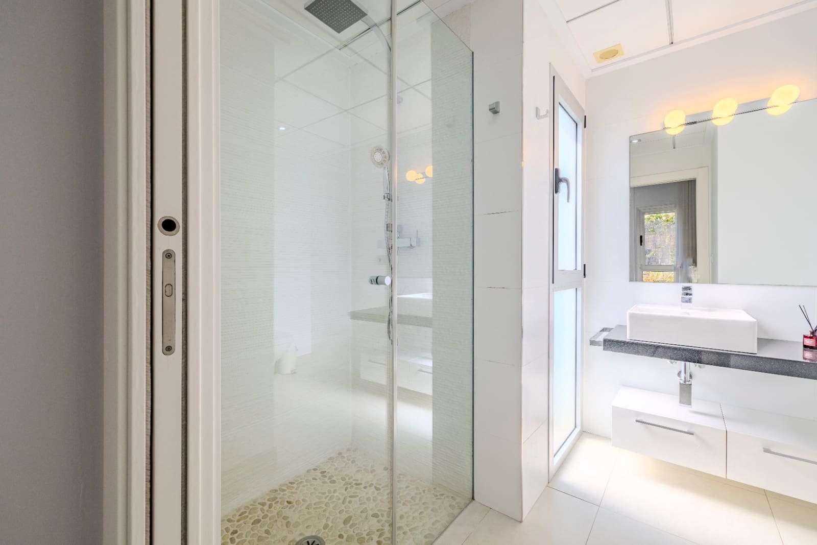 5 slaapkamer Villa te koop in Javea / Xabia met garage - € 1.695.000 (Ref: 9484254)